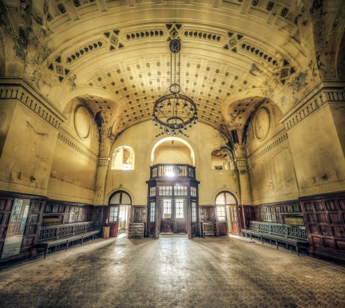 Bankya_Entrance hall_ART